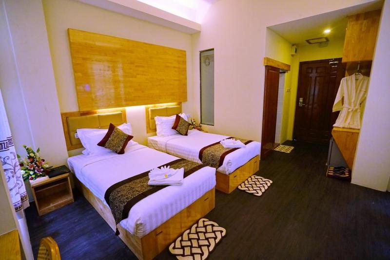 Relax Mandalay Hotel エクステリア 写真