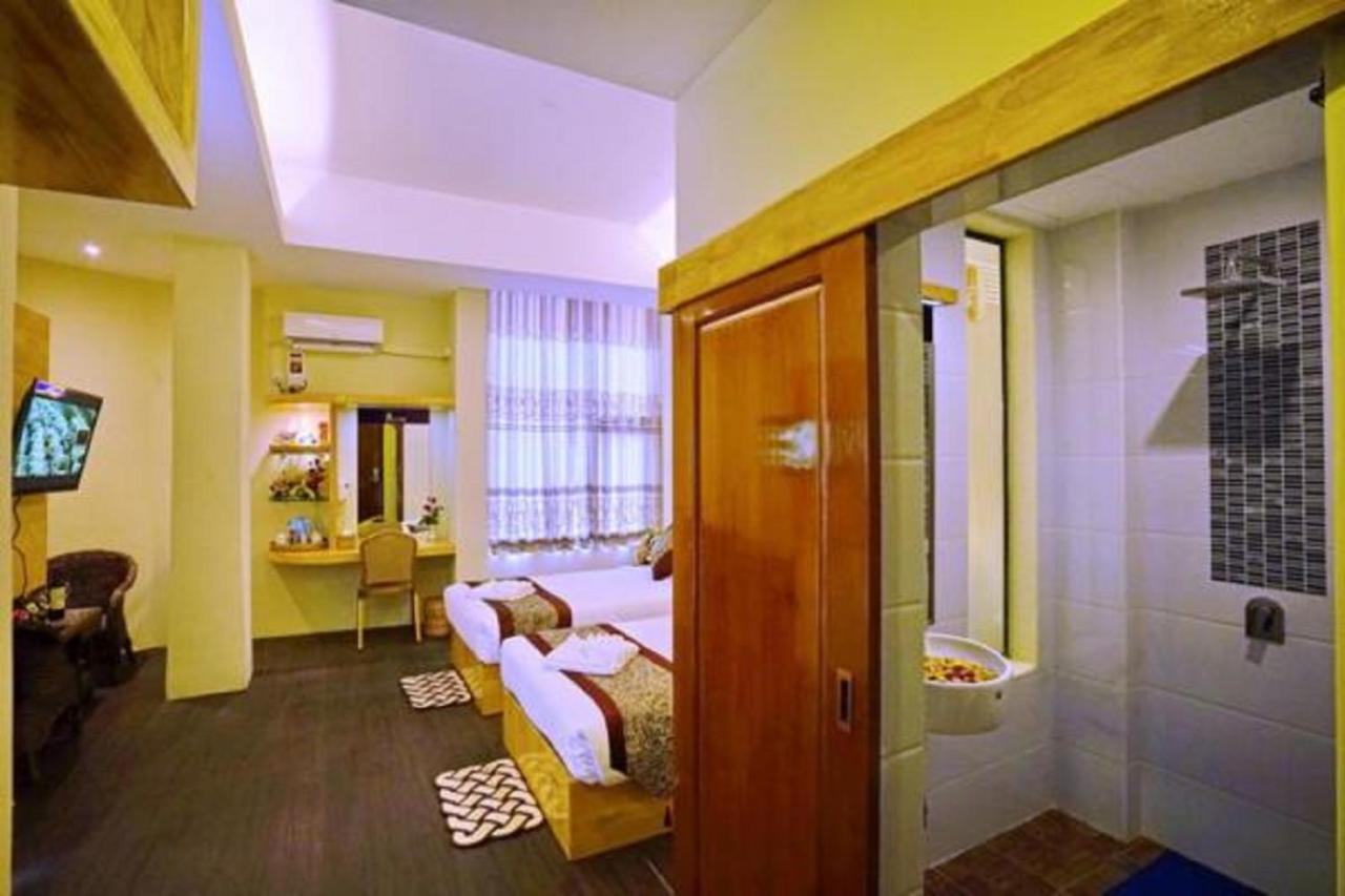 Relax Mandalay Hotel エクステリア 写真