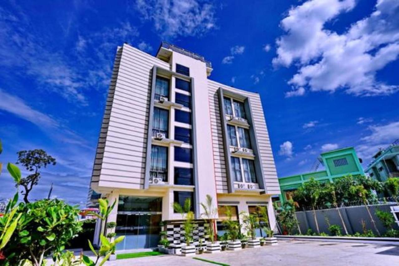 Relax Mandalay Hotel エクステリア 写真