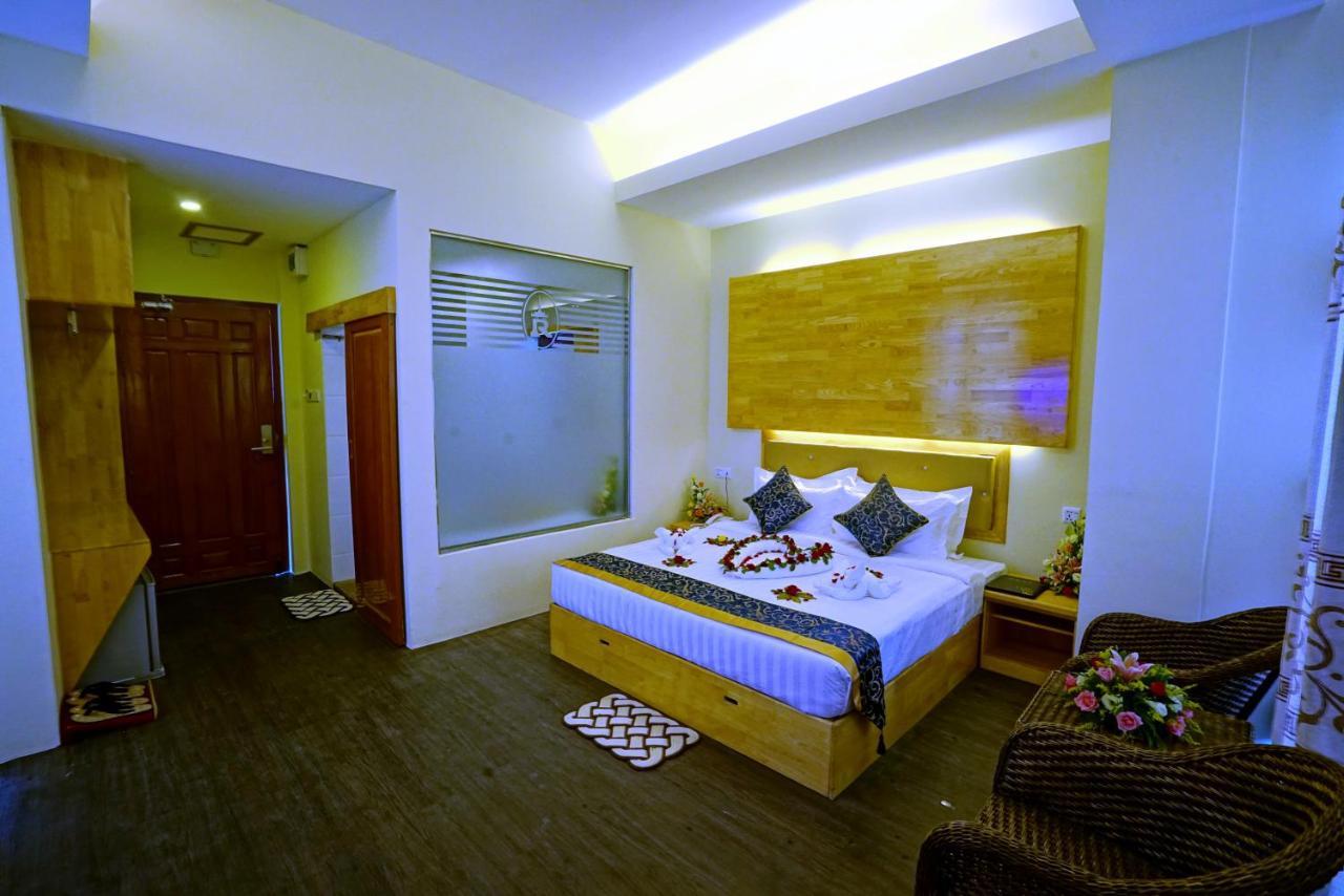 Relax Mandalay Hotel エクステリア 写真